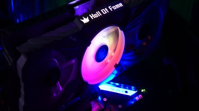 サムネイル製品レビュー - PC硬件实验室 篇三十二：服务器主板，打游戏更快？美微超C9Z790-CGW与RTX3070TI实战3A大作！