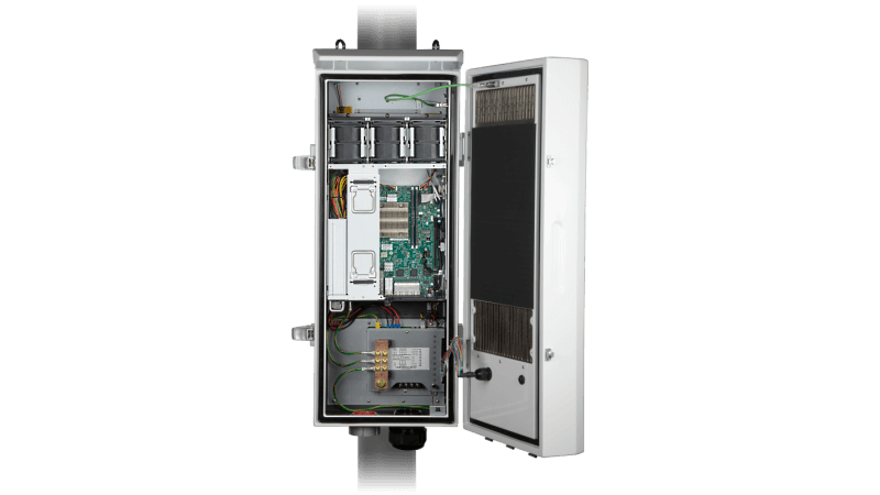 Supermicro Outdoor Edge System for 5G and Edge in extreme environments