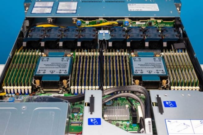 Thumbnail: Product Review – 1st and 2nd Gen Intel Xeon to 5th Gen Intel Xeon Consolidation