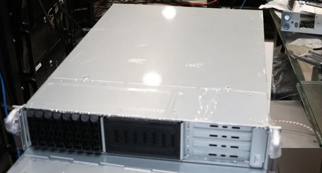 Thumbnail: Product Review – Supermicro ARS-211M-NR AmpereOne Server With R13SPD Motherboard