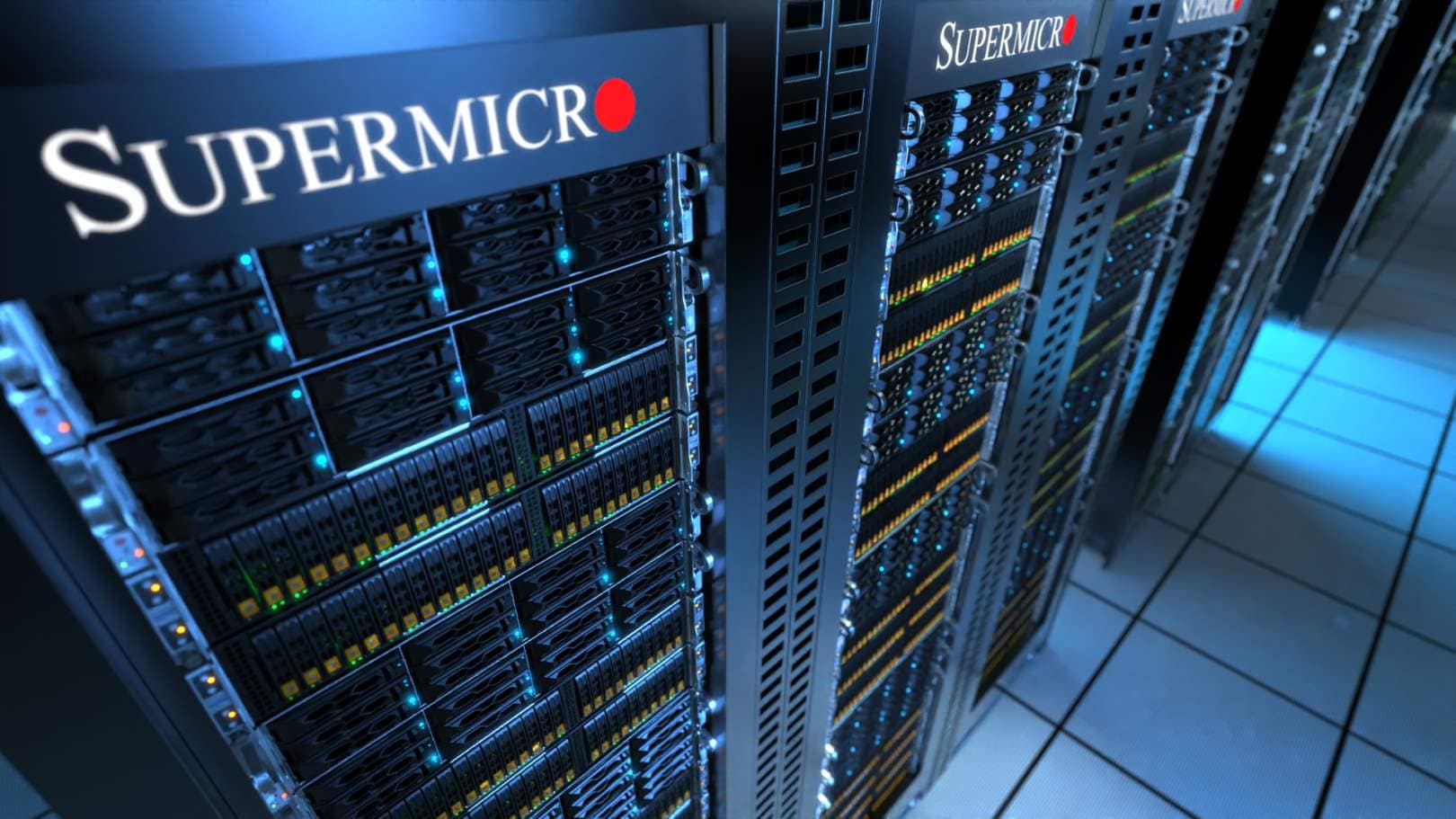 Supermicro ラック(複数可)、やや高い位置から下向きに角度をつけてクローズアップした図